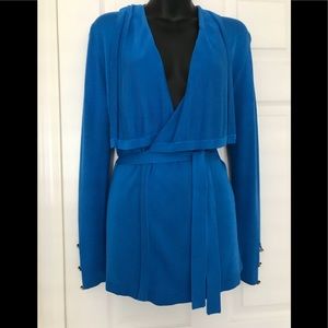 Beautiful top, Cache, size M